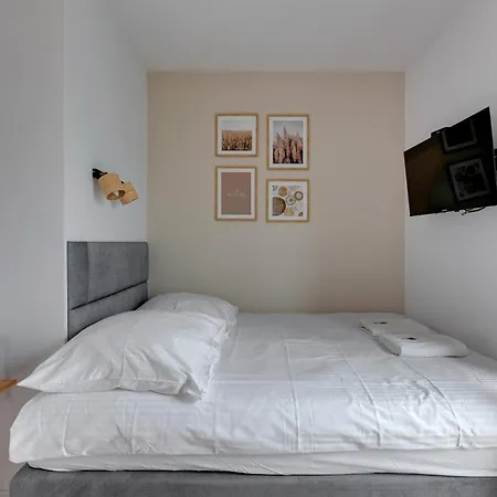 Chwarzno Xi شقة *